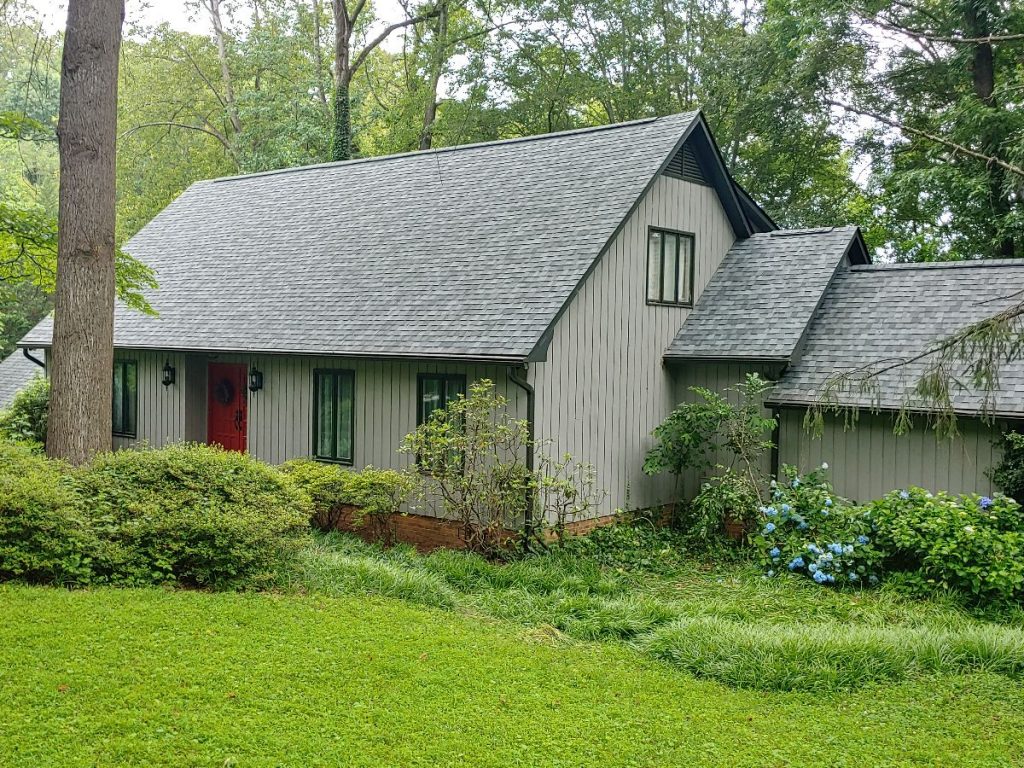 A house installed with asphalt shingle roof